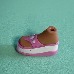 Bratz Replacement Pink & White Sandal Shoe, Doll Accessory, Kid Toy Part
